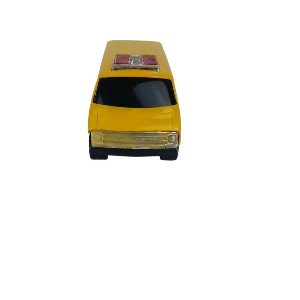 Vintage Kenner SSP Yellow Police Van  No Cord See Pictures For Play Wear